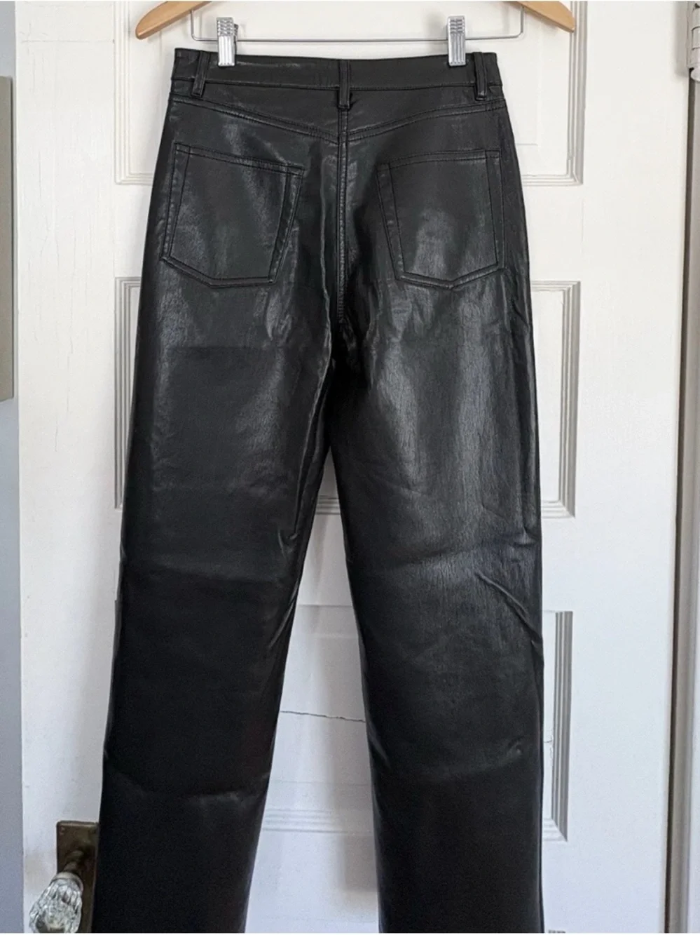 Aritzia Wilfred Black Faux Leather Pants Size 4 Vegan High Waist Cropped